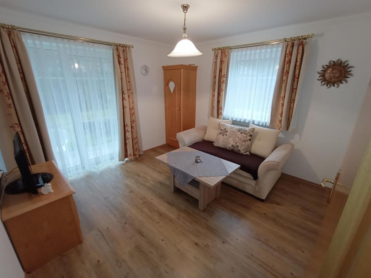 Ferienappartement Gutshof Hohenwarth Exteriör bild